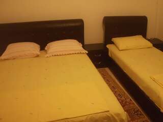 Гостевой дом Rudi Улцинь Трехместный номер, вид на сад-2